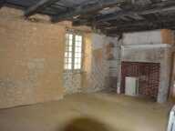 Maison en pierre de 3 pièces principales — photo 2