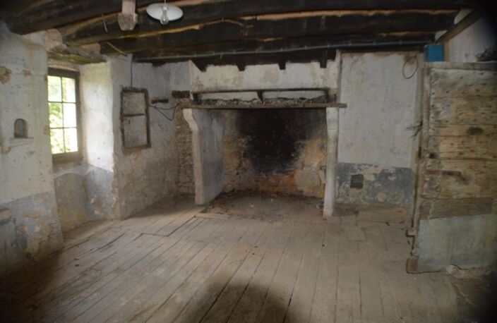 Maison en pierre de 3 pièces principales — photo 3