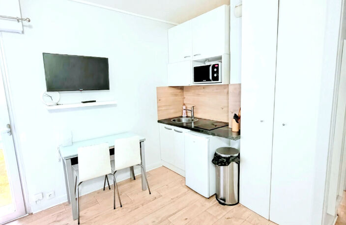 En vente au Plessis-Robinson : appartement dernier étage — photo 5