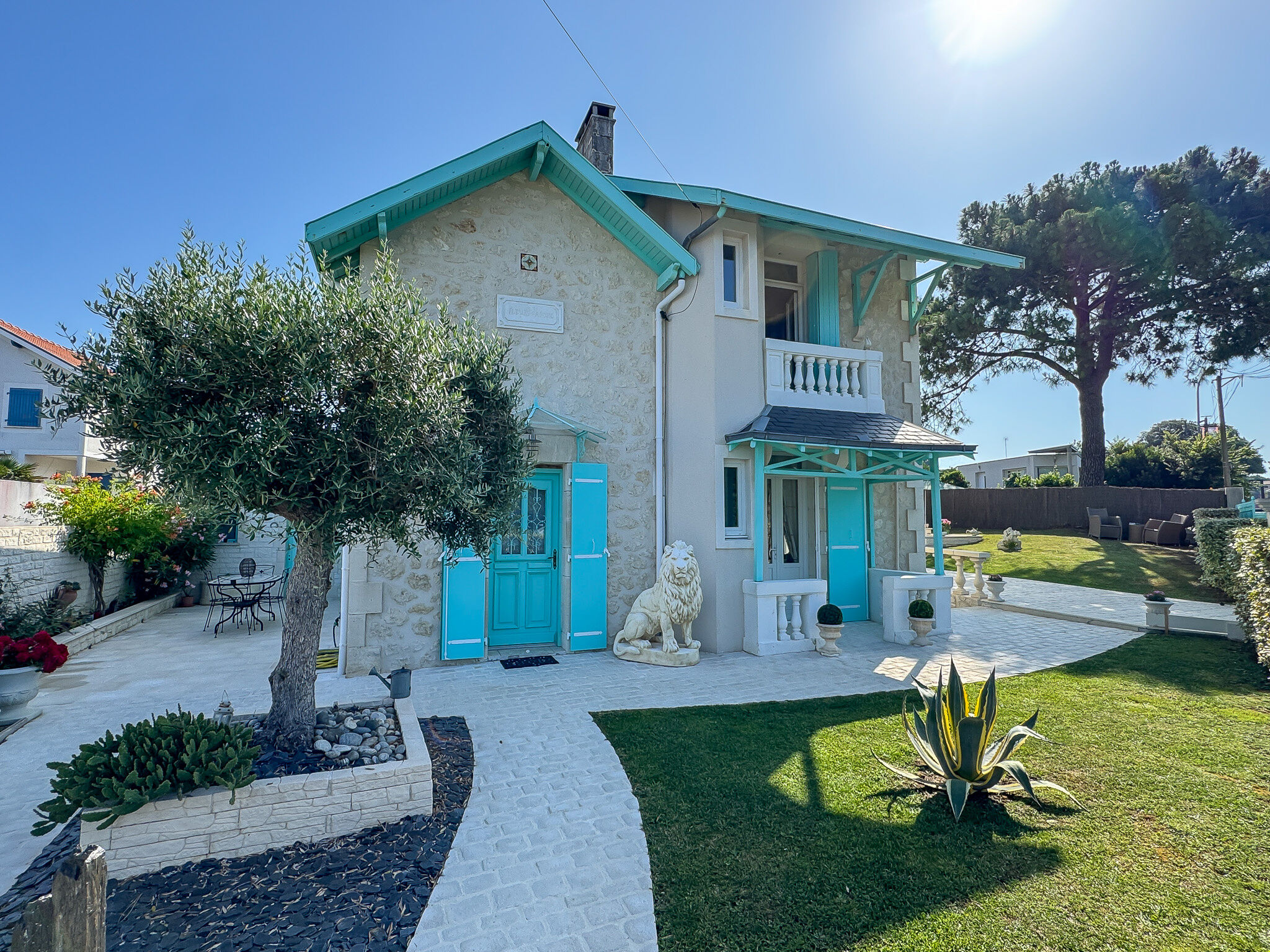 Villa / Maison  T6 à vendre Saint-Palais-sur-Mer 17420