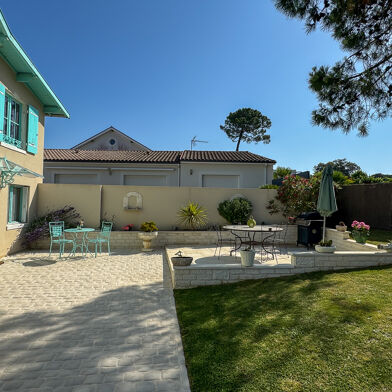 Maison 6 pièces 884000 €