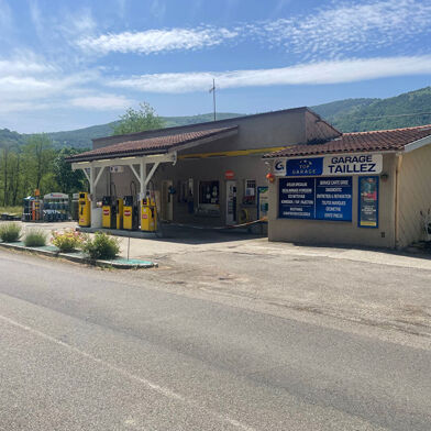 Immeuble  654000 €