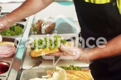 Commerce 2 pièces 96400 €