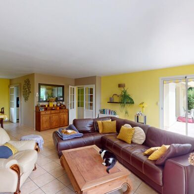 Maison 5 pièces 395000 €