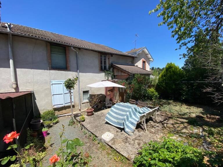 AIXE SUR VIENNE  - IMMEUBLE — photo 1
