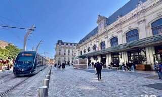 Commerce  91 m² à vendre à Bordeaux (33800)