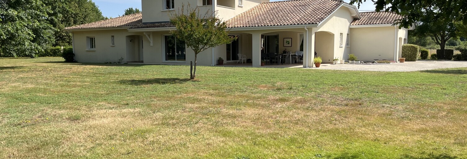 Maison 6 Pièces 221 m² à vendre à Cudos (33430)