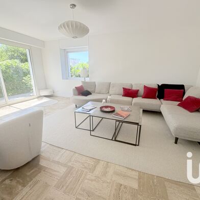 Maison 8 pièces 397000 €