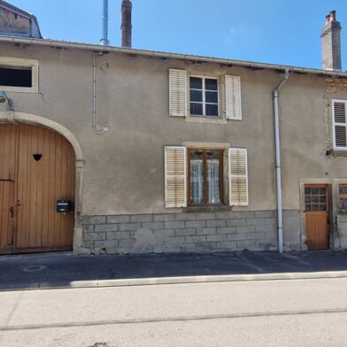 Maison 6 pièces 65000 €