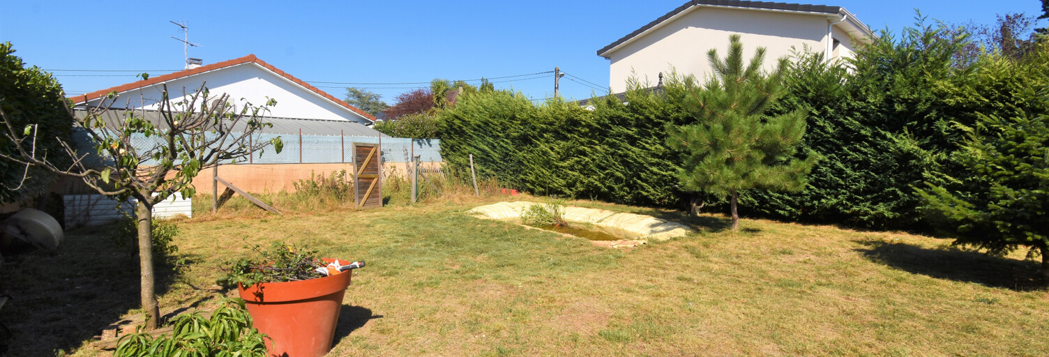 Terrain  460 m² à vendre à Meyzieu (69330)