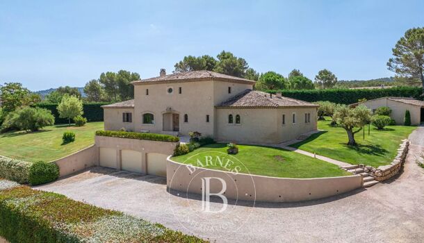 Villa / Maison 8 pièces  à vendre Aix-en-Provence 13100