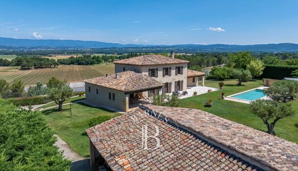 Villa / Maison 8 pièces  à vendre Aix-en-Provence 13100