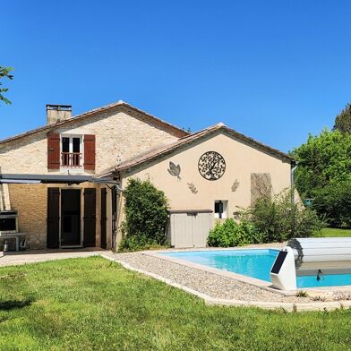 Maison 6 pièces 349000 €