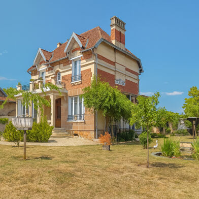 Maison 7 pièces 415000 €