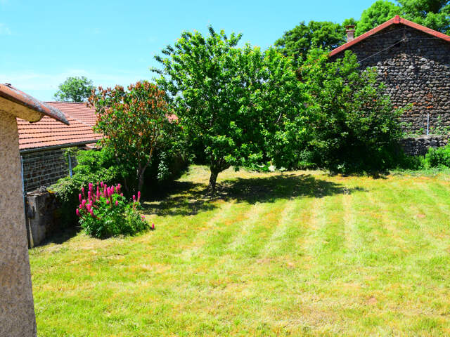 Dépt. 07 -  A VENDRE à COUCOURON - Maison de 131 m2 avec gar — photo du bien