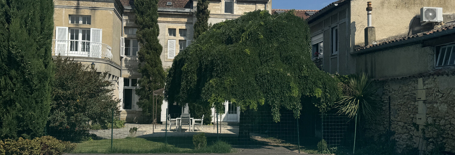 Maison 12 Pièces 380 m² à vendre à Bergerac (24100)