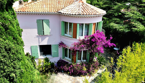 Villa / Maison 7 pièces  à vendre Bormes-les-Mimosas 83230