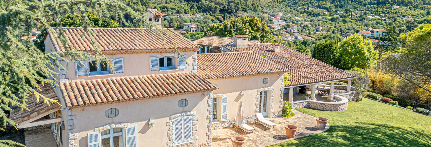 Maison 8 Pièces 407 m² à vendre à Levens (06670)