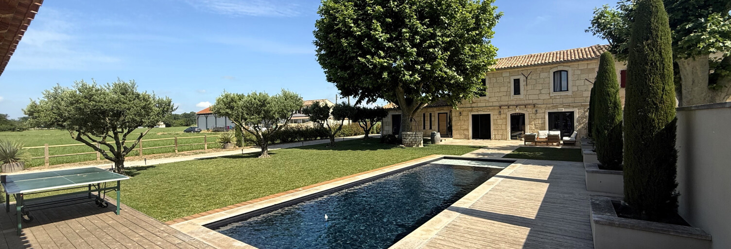 Maison 7 Pièces 186 m² à vendre à Arles (13200)