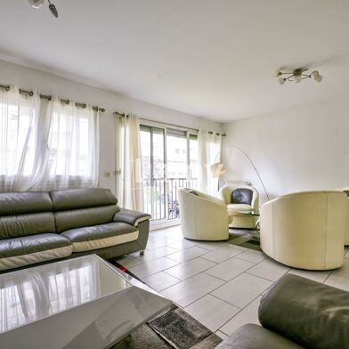 Appartement 3 pièces 270000 €