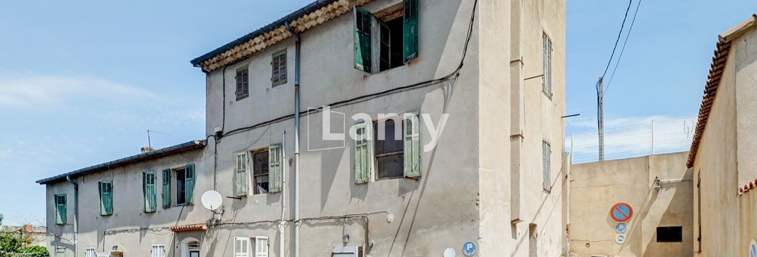 Immeuble  201 m² à vendre à Marseille (13000)