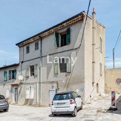 Immeuble  237000 €