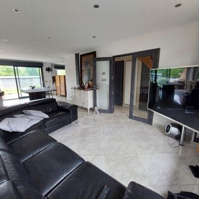 Maison 5 pièces 306000 €