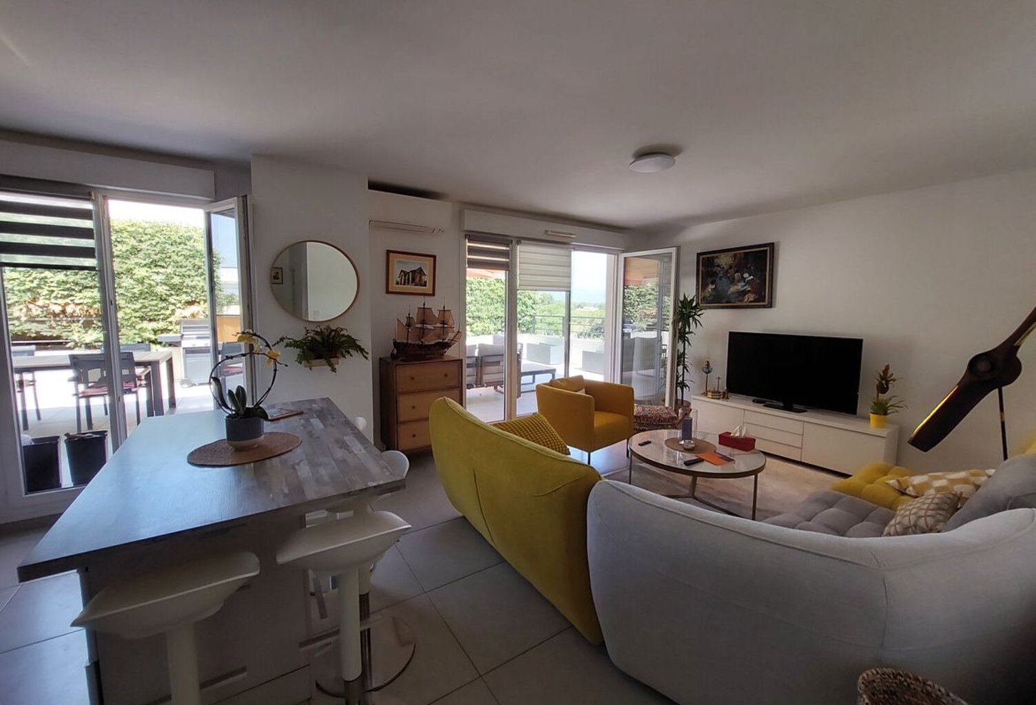Fréjus Appartement type villa sur le toit Garage d — photo 1