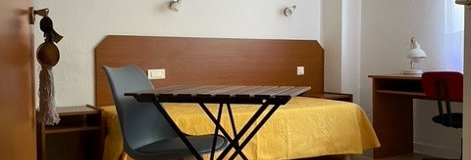 Appartement 1 Pièce 13 m² à louer à Antibes (06600)