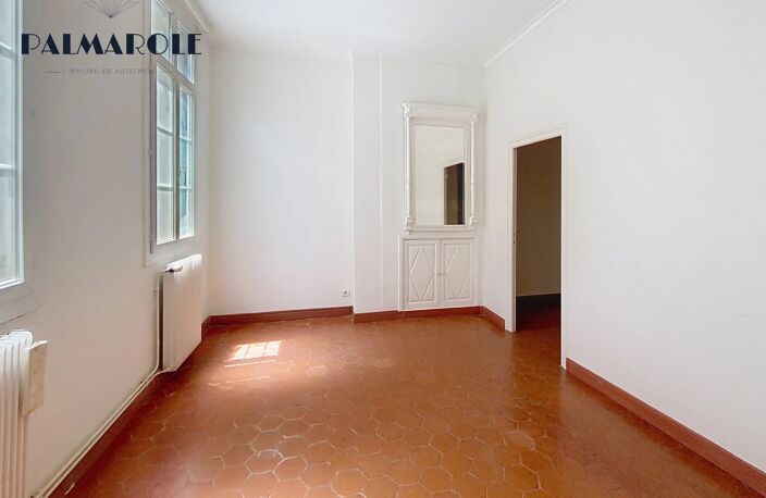 PERPIGNAN CENTRE VILLE APPARTEMENT DE CARACTERE — photo 2