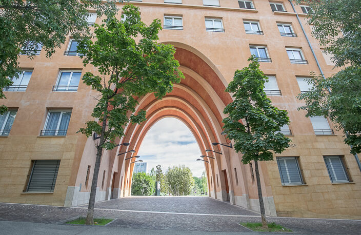 Appartement Aix En Provence 2 pièce(s) 26.87 m2 avec parking vendu loué — photo 2