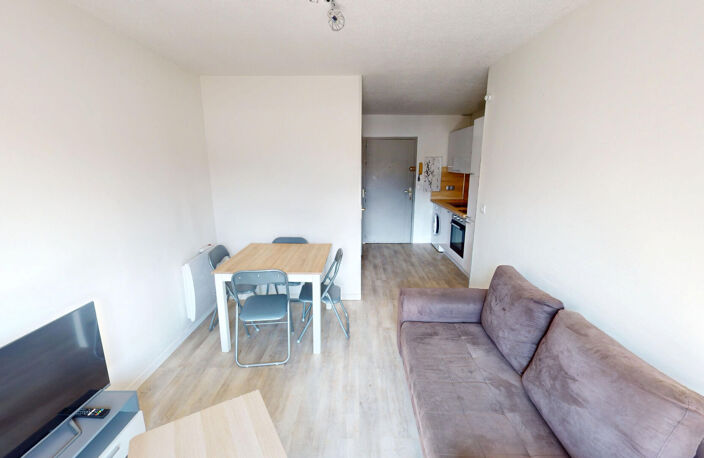 Duplex Grenoble 2 pièces 42 m2 — photo 5