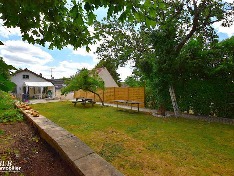 À vendre   Maison 5 pièces avec sous-sol total à Les Essarts — photo 1
