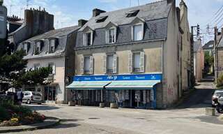 Commerce 2 Pièces 61 m² à vendre à Douarnenez (29100)
