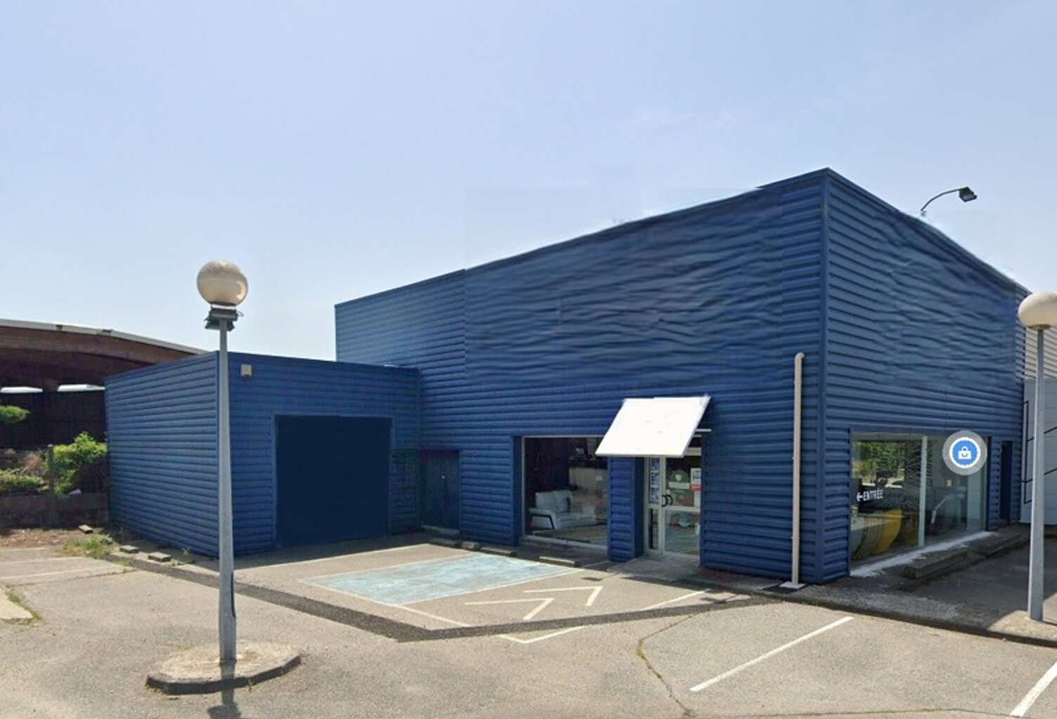 bureaux/magasin — photo 1