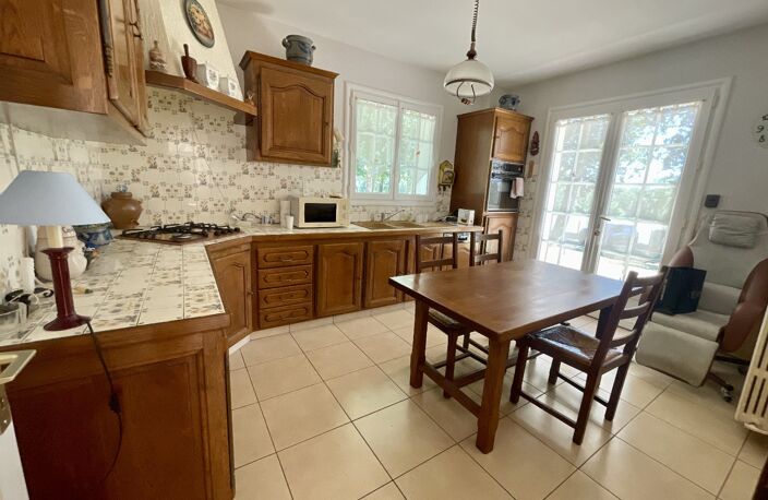 Villa — photo 3