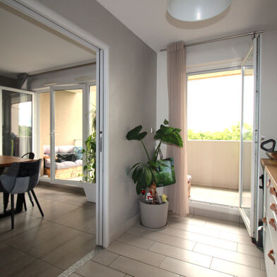 Appartement 4 pièces 149000 €