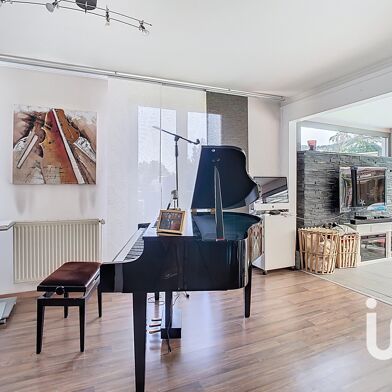 Maison 7 pièces 495000 €