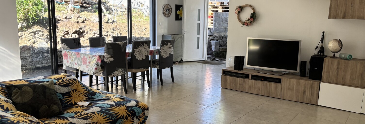 Maison 5 Pièces 113 m² à vendre à Saint-Pierre (97432)