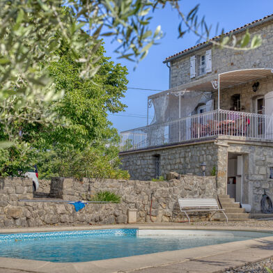 Maison 10 pièces 790000 €