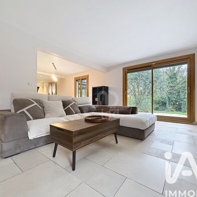 Maison 7 pièces 439000 €