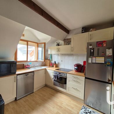 Appartement 4 pièces 210000 €