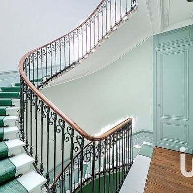 Appartement 5 pièces 1233000 €