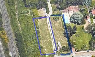 Terrain  1915 m² à vendre à Avignon (84000)