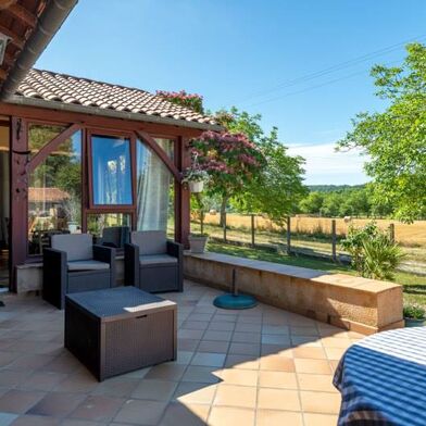 Maison 9 pièces 317700 €