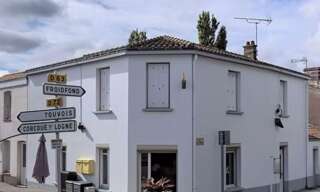 Commerce  185 m² à vendre à Saint-Étienne-de-Mer-Morte (44270)