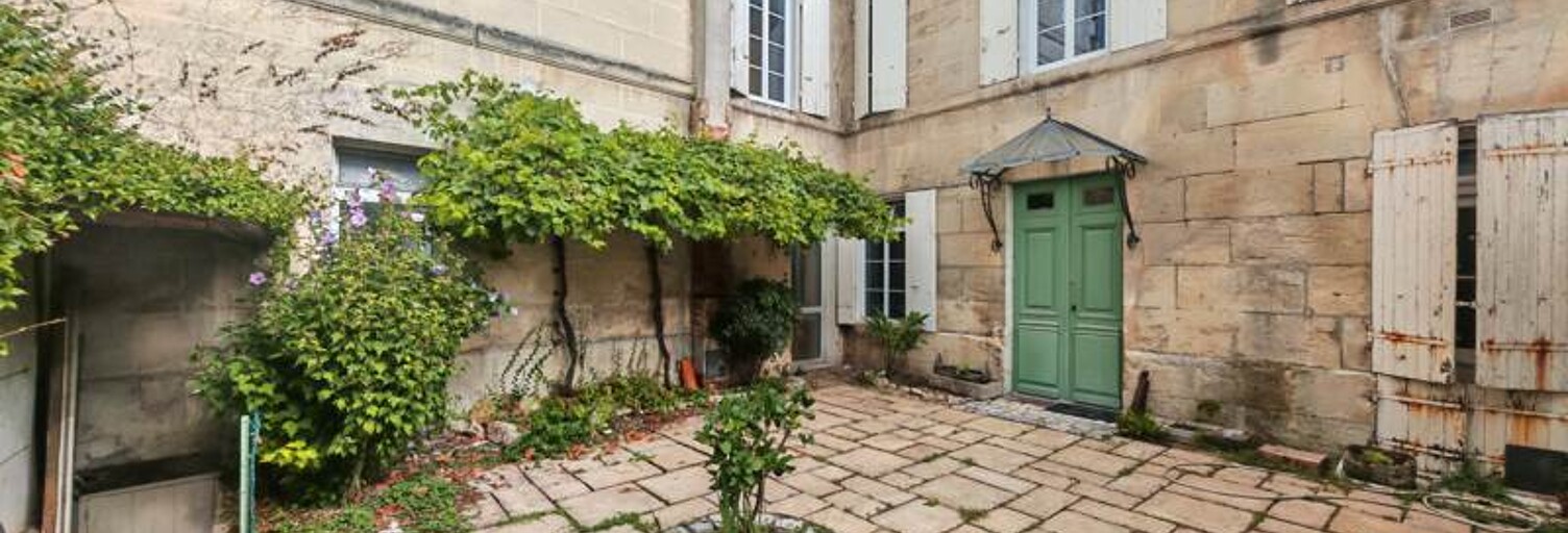 Immeuble   m² à vendre à Cognac (16100)