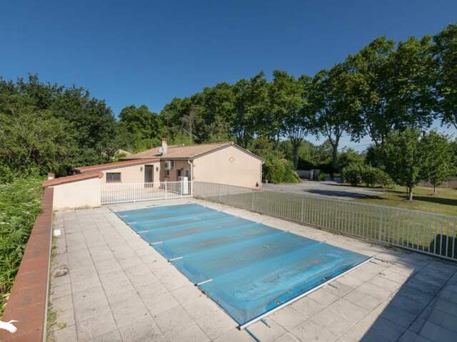 Maison 5 pièces 191 m² à Merville — photo du bien
