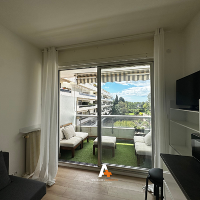 Appartement 1 pièces 580 €