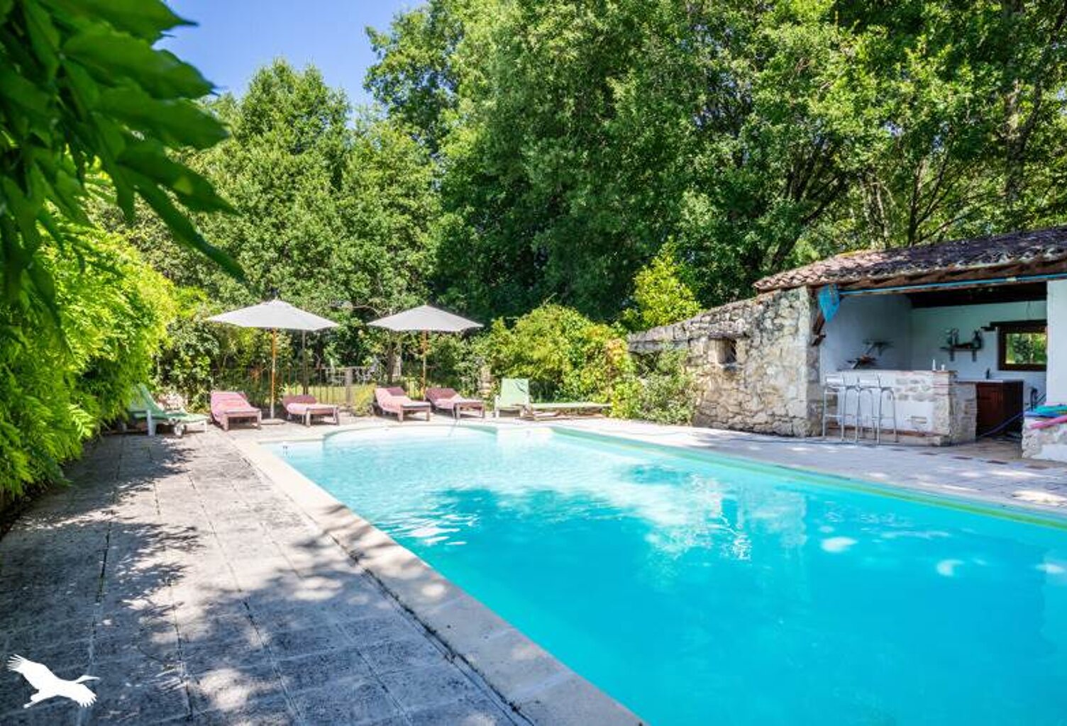 Maison en pierre de 12 pièces principales — photo 1